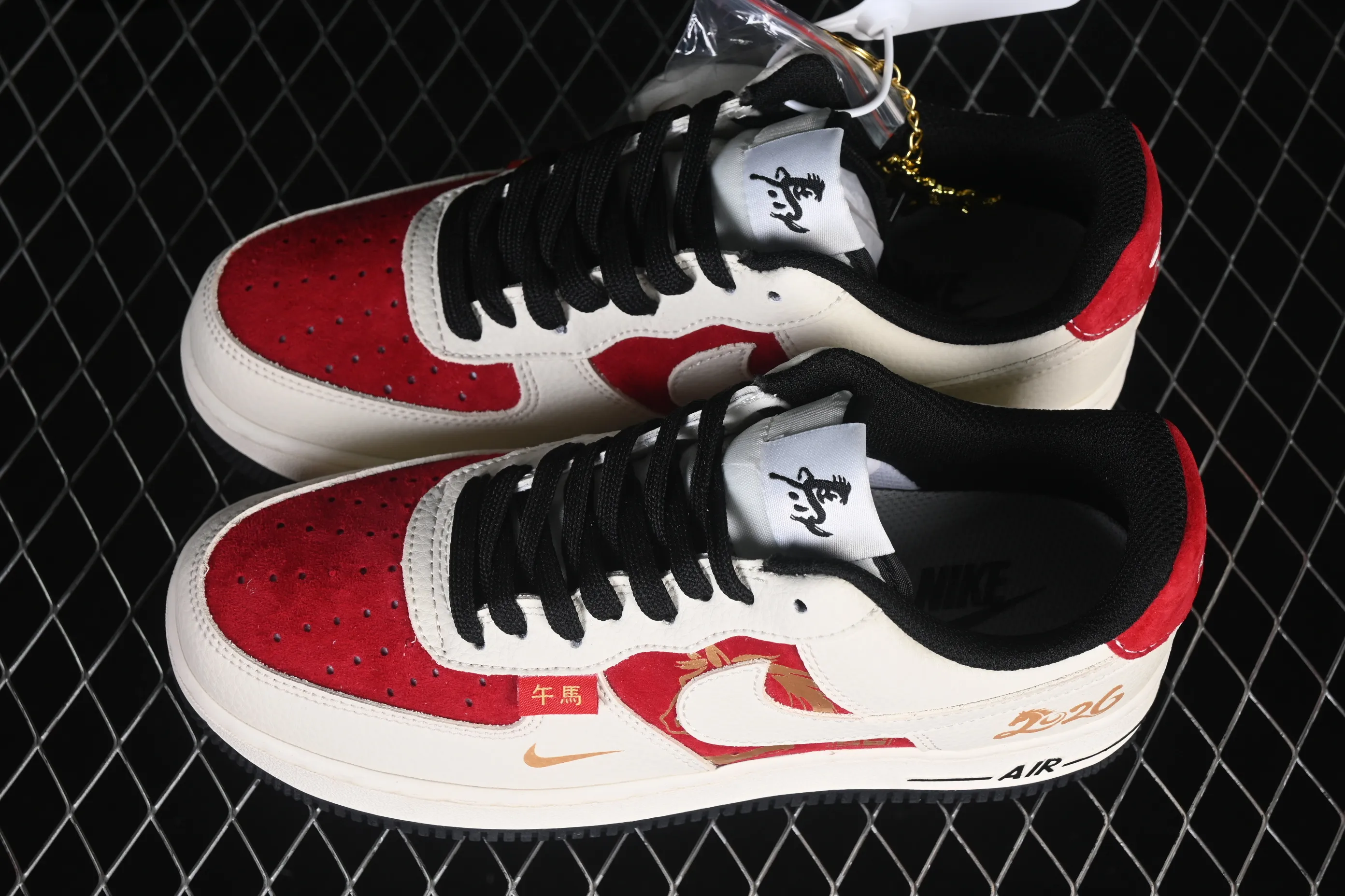 All categories Nk Air Force 1 Air Force series Nk Air Force 1 Low Air Force low-top Nike Air Force 1'07 Low gilt Year of the Horse Air Force 1 low-top casual sneakers XL1982-334